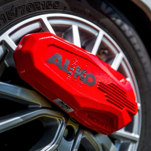 Antirrobo AL-KO PROSAFE instalado en llanta de aluminio de caravana