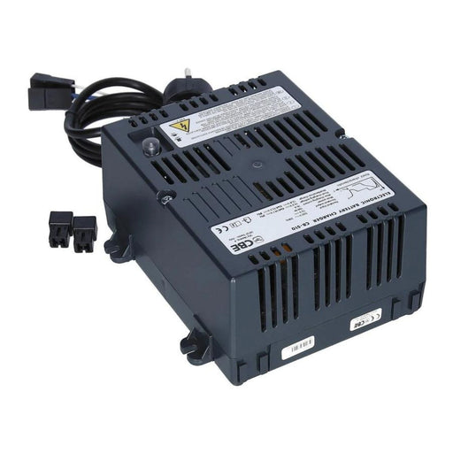 Primer plano del cargador de batería fijo 10A CBE 510 mostrando detalles del dispositivo