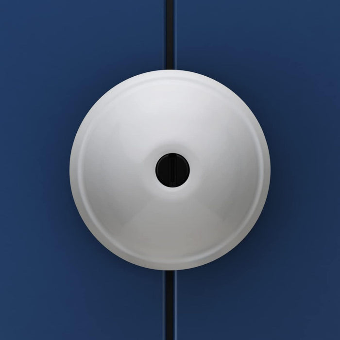 Cerradura antirrobo MERONI UFO3 Comfort blanco instalada en puerta de furgoneta