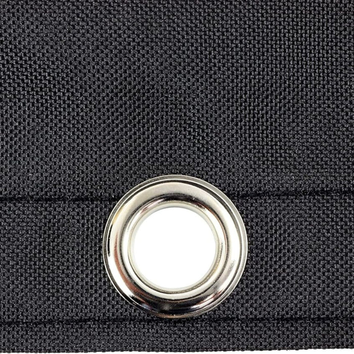 Detalle de ojal metálico en funda protectora AL-KO AKS