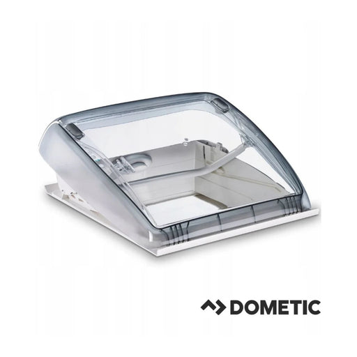 Claraboya Dometic Mini Heki Style inclinada mostrando el acrílico translúcido.