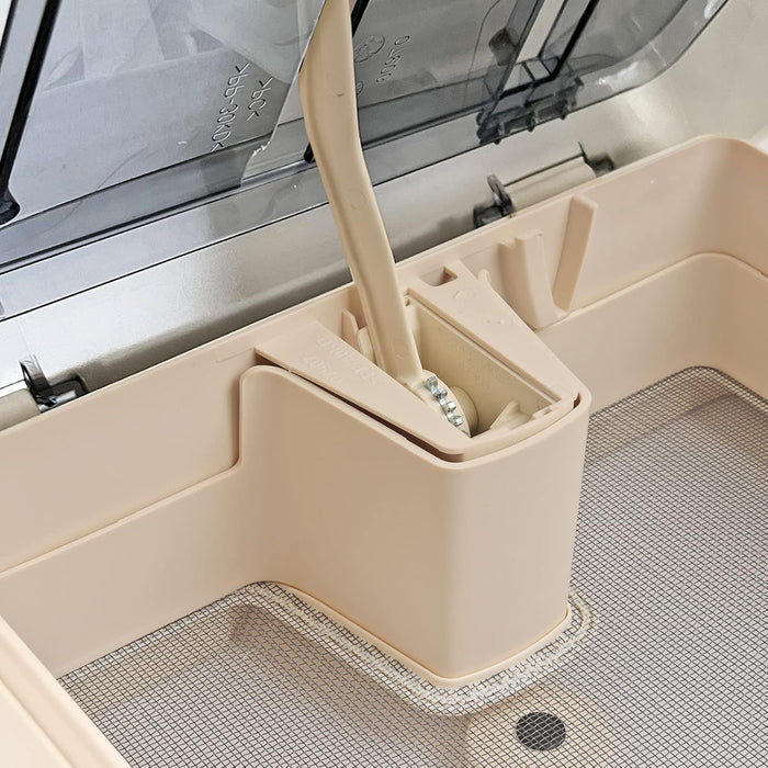 Detalle interior del mecanismo de apertura con manivela de la claraboya Fiamma Vent 28F Cristal