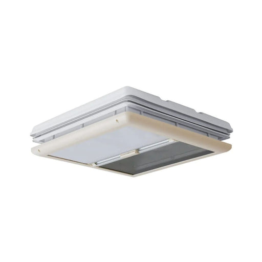 Vista interior con mosquitera de la claraboya Fiamma Vent 50 Blanca
