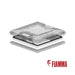 Claraboya Fiamma Vent 50 Cristal con tapa abierta y logo Fiamma