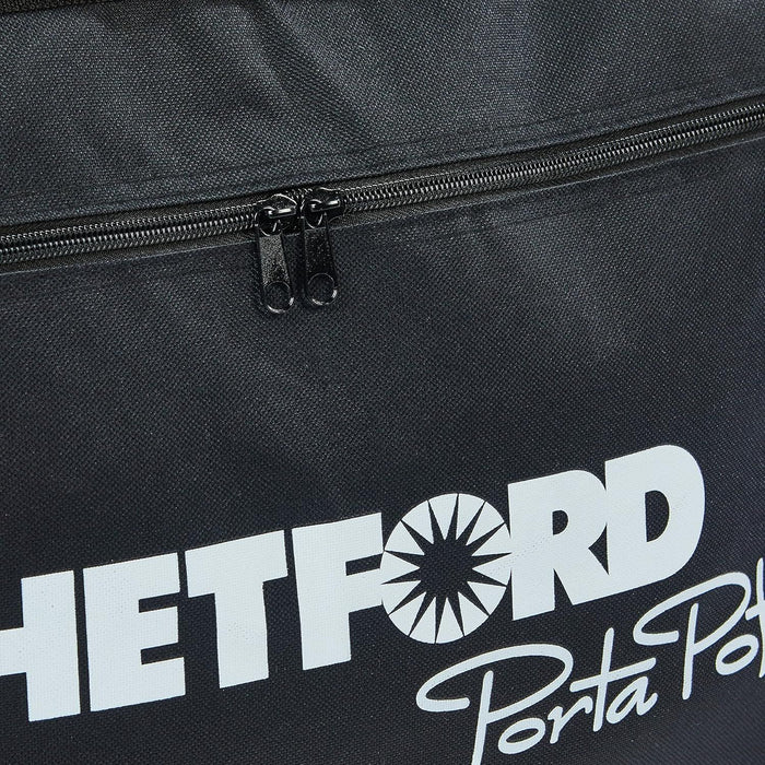 Detalle de la cremallera y el logo en la bolsa de transporte Thetford Porta Potti 299902