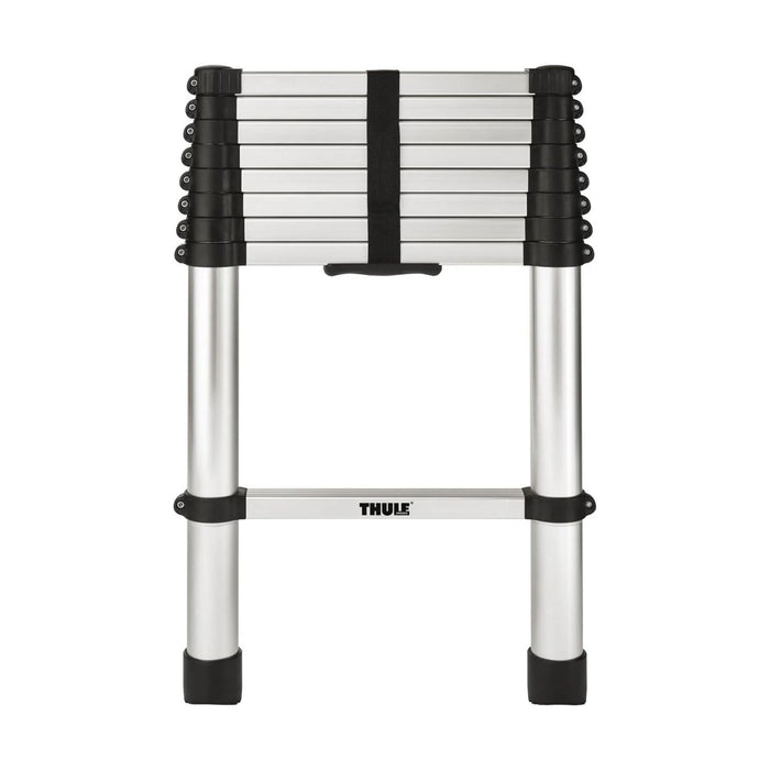 Escalera telescópica Thule de 9 peldaños plegada en formato compacto